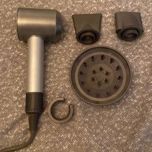 Dyson professional blowdryer